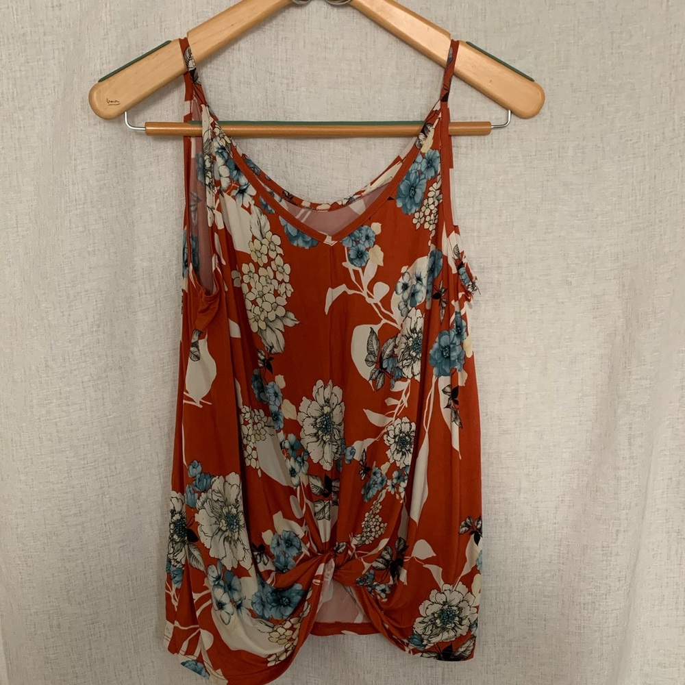 Entro Floral tank top size M